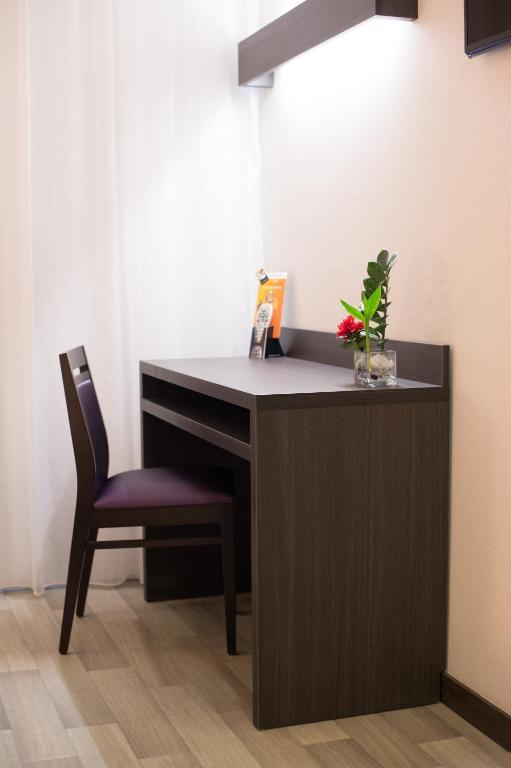 Castelnau-dʼEstrétefonds Hotel Eurocentre 3* Toulouse Nord חדר תמונה